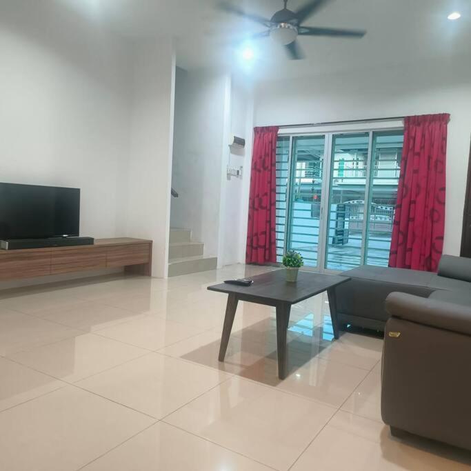 Taiping Holiday Home * Taiping